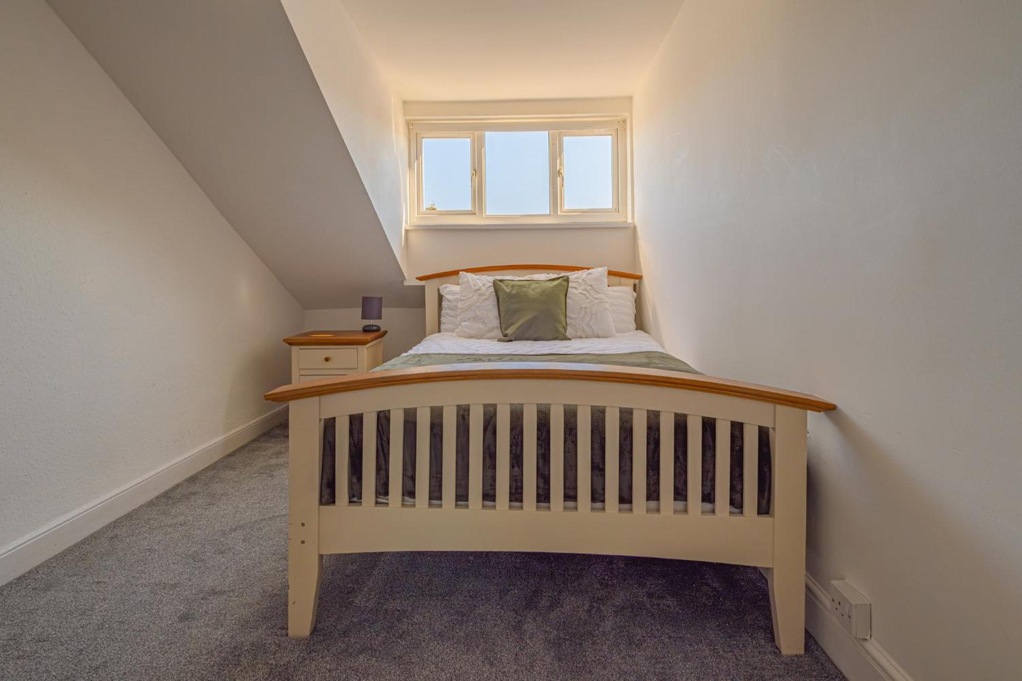 Castleview Coastal Comfort With 2 Parking Spaces Oystermouth Exteriér fotografie