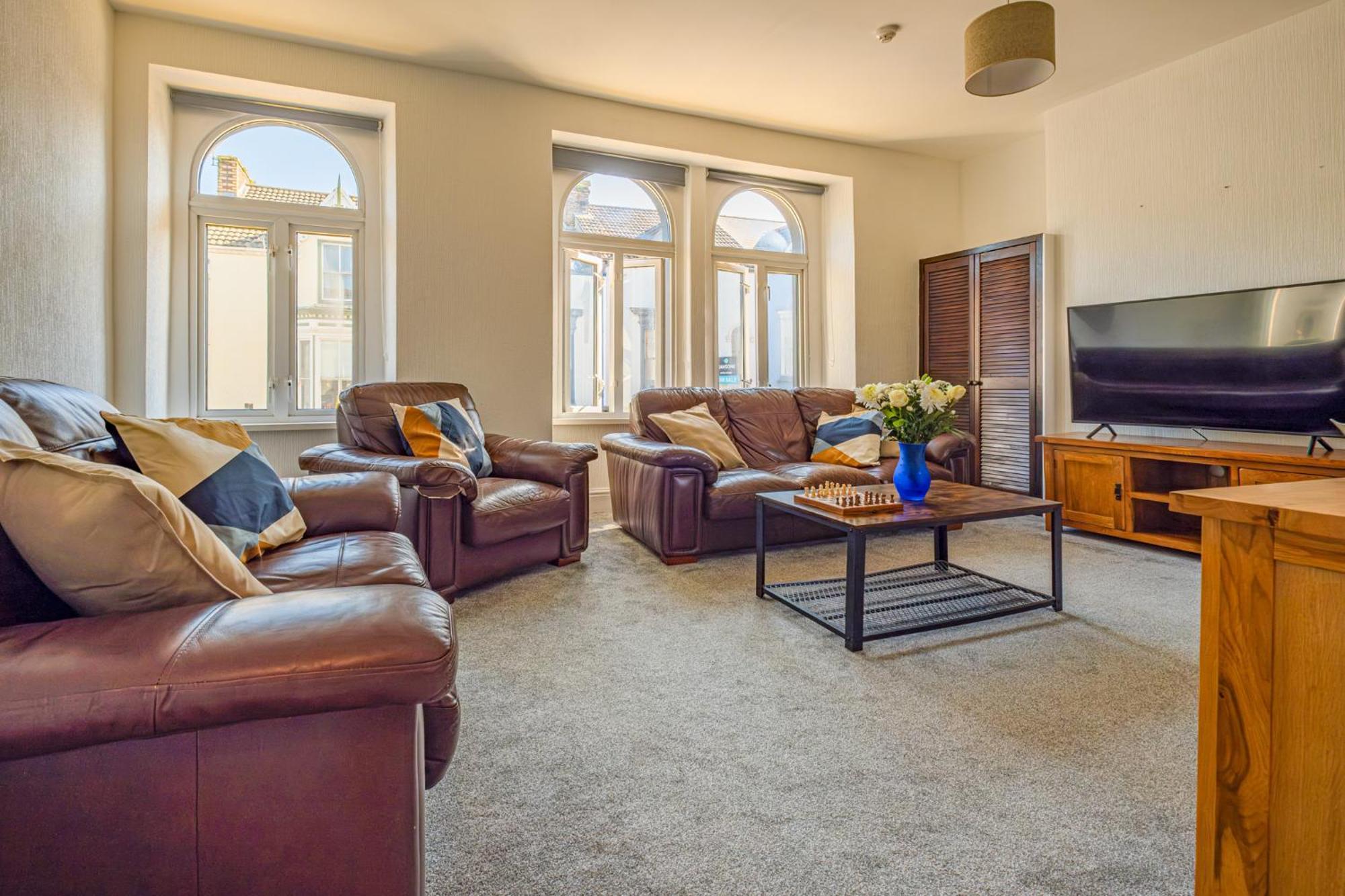 Castleview Coastal Comfort With 2 Parking Spaces Oystermouth Exteriér fotografie