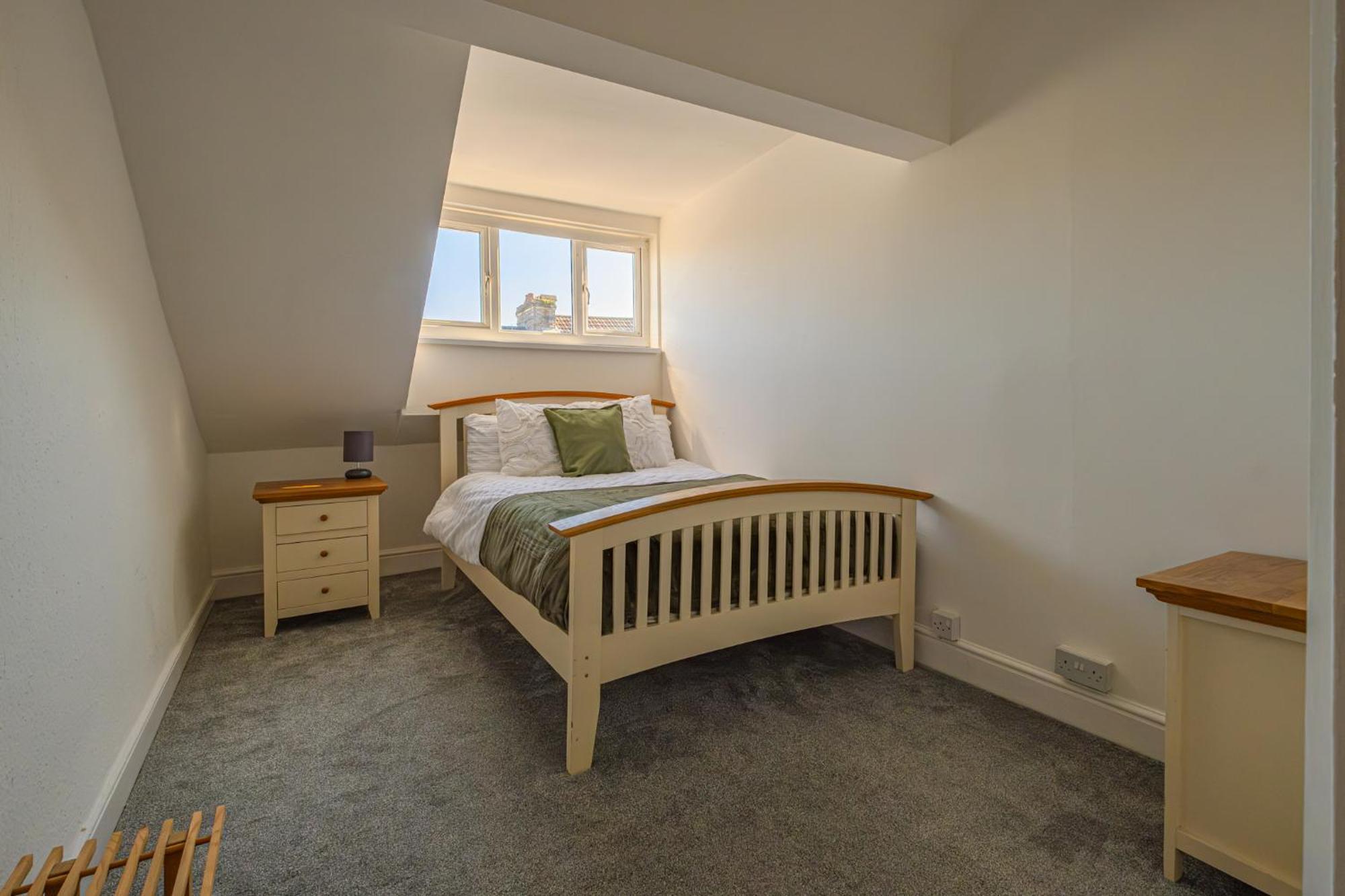 Castleview Coastal Comfort With 2 Parking Spaces Oystermouth Exteriér fotografie