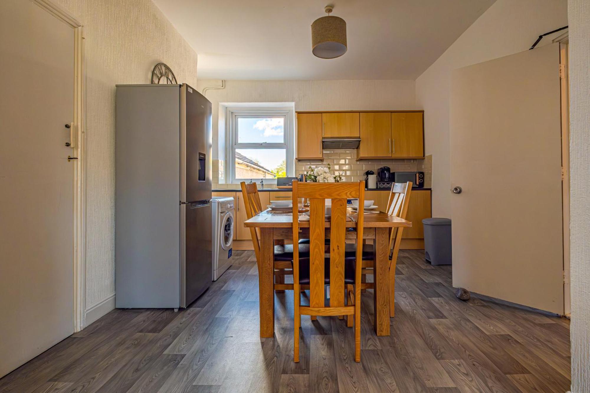 Castleview Coastal Comfort With 2 Parking Spaces Oystermouth Exteriér fotografie