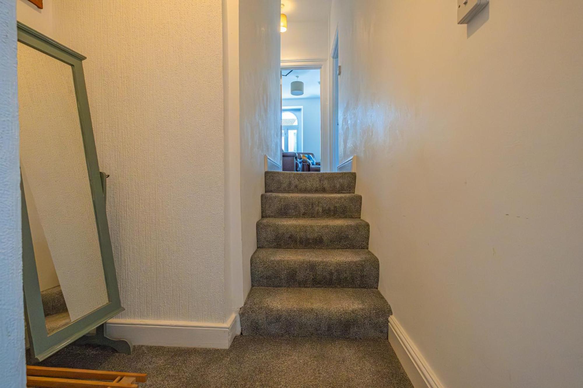 Castleview Coastal Comfort With 2 Parking Spaces Oystermouth Exteriér fotografie