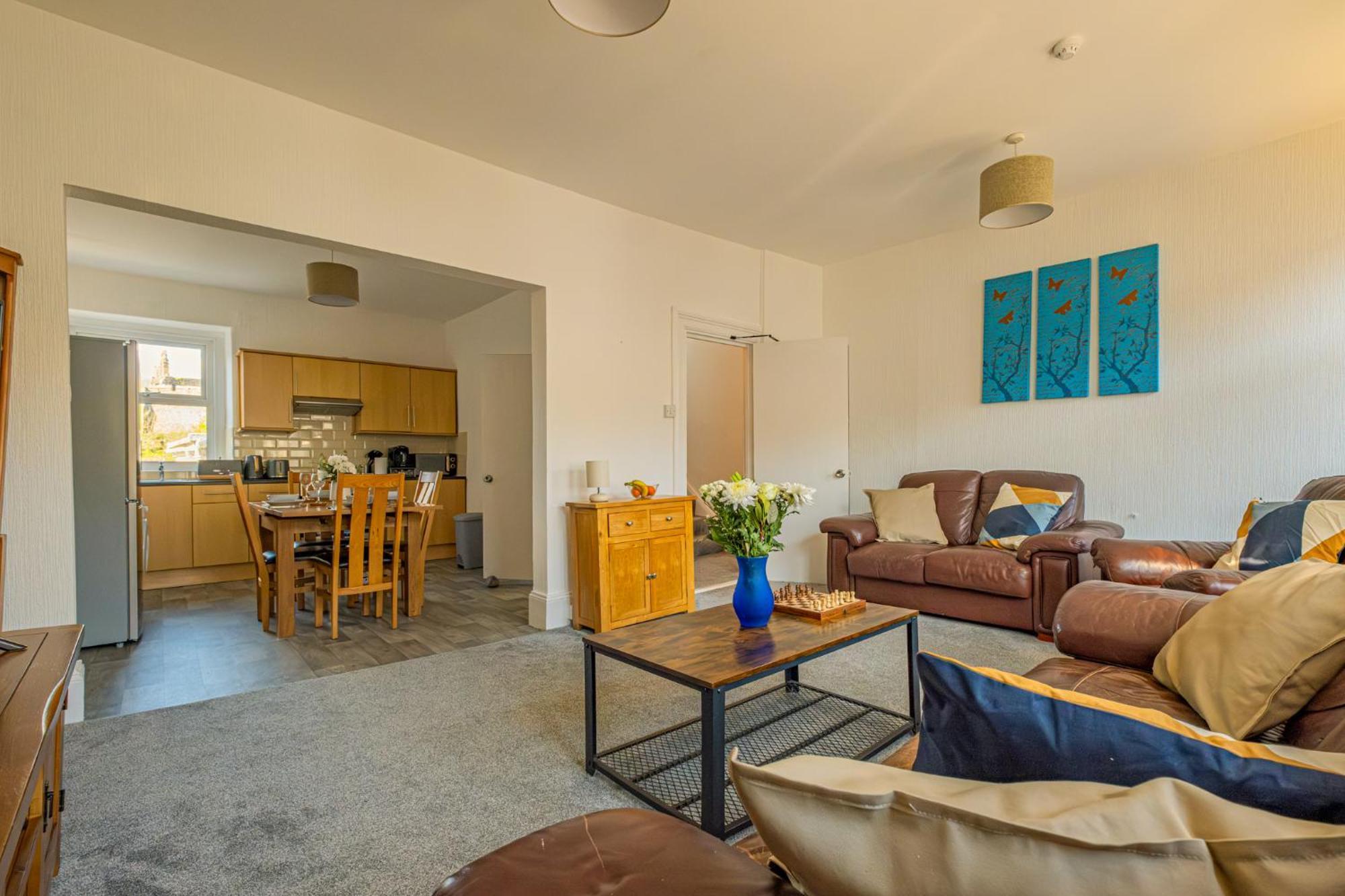 Castleview Coastal Comfort With 2 Parking Spaces Oystermouth Exteriér fotografie